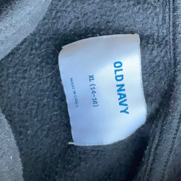 the Mandalorian Baby Yoda hoodie - Picture 3 of 3